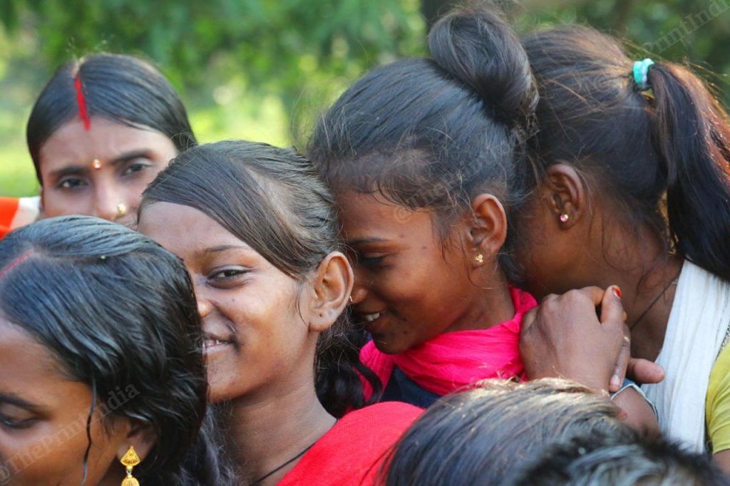 नीतीश कुमार को विश्वास है कि वो बच्चियों की साइकिल और महिलाओं के साइलेंट वोट के साथ एकबार फिर बिहार की सत्ता पर काबिज होंगे/फोटो: प्रवीण जैन/दिप्रिंट