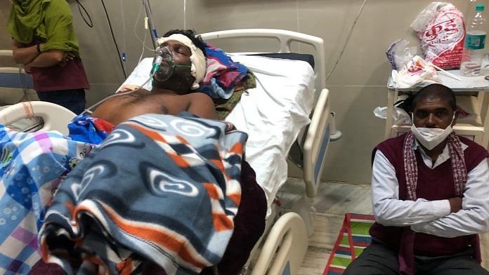 Ashok-Saket-in-hospita
