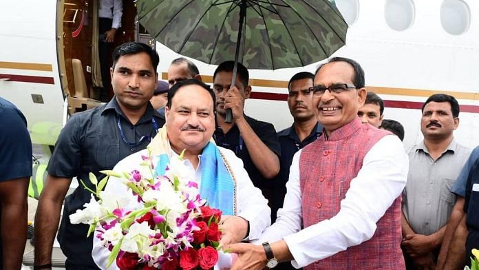 सोमवार को मध्य प्रदेश के मुख्यमंत्री शिवराज सिंह चौहान के साथ जेपी नड्डा | ट्विटर/BJPMadhyaPradesh