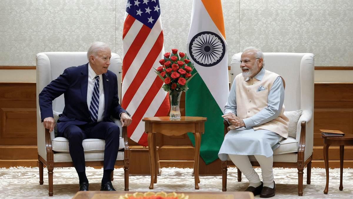 अमेरिका के राष्ट्रपति जो बाइडन और पीएम मोदी के बाच प्रधानमंत्री के आधिकारिक निवास पर द्विपक्षीय बातचीत के दौरान की तस्वीर | एक्स/@PMOIndia