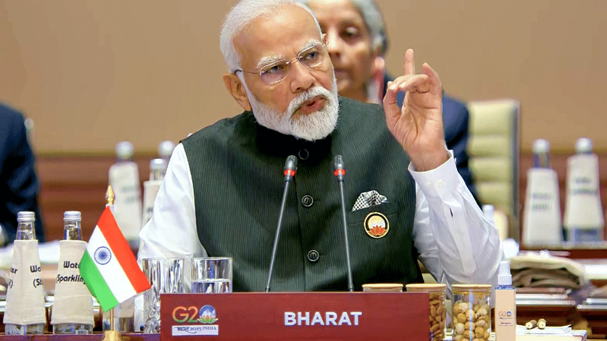 प्रधानमंत्री नरेंद्र मोदी शनिवार को दिल्ली के भारत मंडपम में G20 शिखर सम्मेलन के दौरान पहले सत्र में 'वन अर्थ' विषय पर विचार रखते हुए | एएनआई