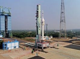 गगनयान मानव अंतरिक्ष उड़ान कार्यक्रम से जुड़े पेलोड के साथ उड़ान भरने वाले परीक्षण यान का शनिवार पूर्वाह्न 10 बजे सफल प्रक्षेपण किया गया | एक्स/ @isro