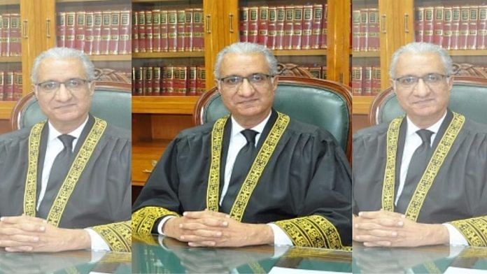 जस्टिस इज़ाज़ उल एहसन | क्रेडिट: https://www.supremecourt.gov.pk