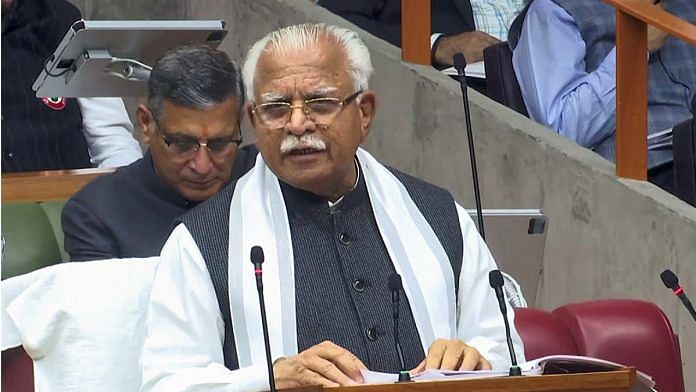 हरियाणा के मुख्यमंत्री मनोहर लाल खट्टर 23 फरवरी को चंडीगढ़ में राज्य विधान सभा में राज्य का बजट पेश करते हुए | एएनआई