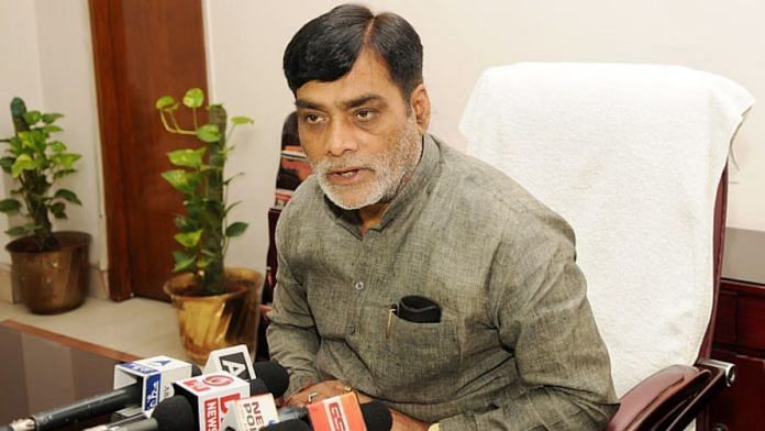 ‘संविधान को कोई नहीं बदल सकता’ — विपक्ष के आरोप पर बोले BJP के रामकृपाल यादव