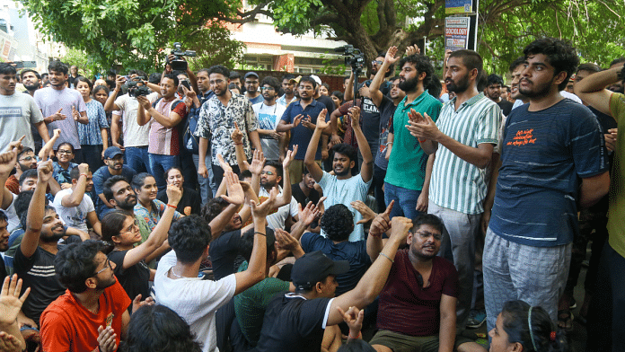 ओल्ड राजिंदर नगर, जहां बिल्डिंग के बेसमेंट में पानी भर जाने के कारण एक कोचिंग सेंटर में 3 छात्रों की मौत हो गई | फोटो: सूरज सिंह बिष्ट/दिप्रिंट