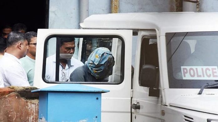 आरजी कर बलात्कार-हत्या के आरोपी संजय रॉय की सियालदह कोर्ट में | फाइल फोटो ANI