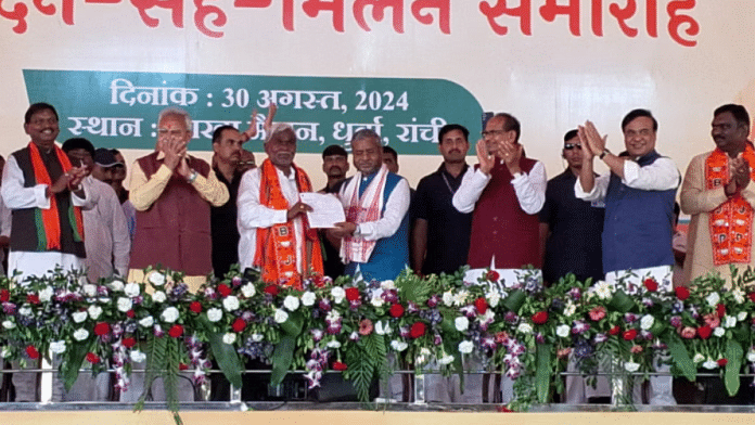 झारखंड के पूर्व मुख्यमंत्री चंपई सोरेन शुक्रवार को भाजपा में शामिल हो गए | फोटो: नीरज सिन्हा/दिप्रिंट