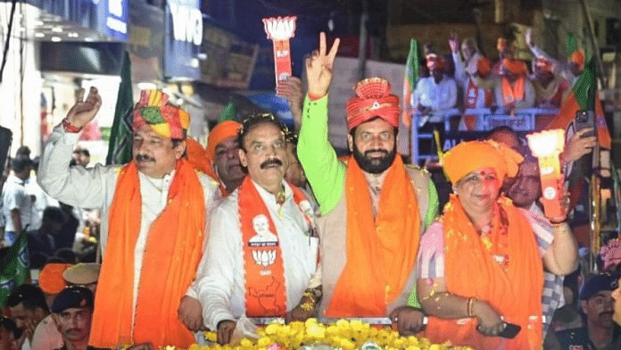 हरियाणा के सीएम नायब सैनी ने 30 अगस्त को करनाल में एक रोड शो को संबोधित किया | एक्स/@NayabSainiBJP