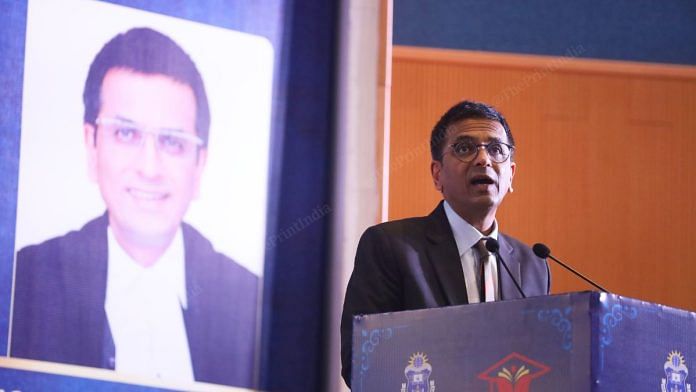 भारत के 50वें प्रधान न्यायाधीश डी वाई चंद्रचूड़ | फोटो: मनीषा मोंडल/दिप्रिंट